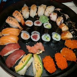 Maki Sushi Variado
